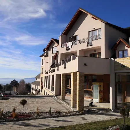 Lux S5 Milmari Apartman