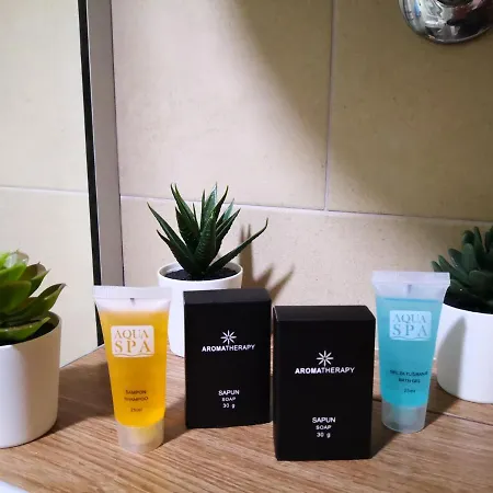 Lux S5 Milmari Apartman