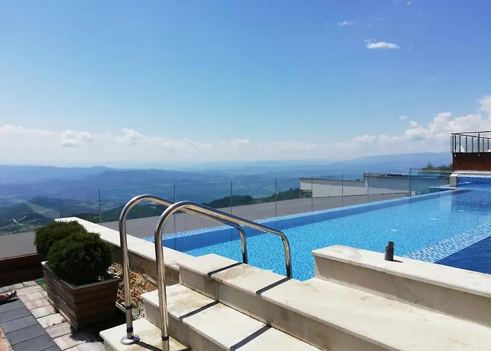 아파트 Lux S5 Milmari *